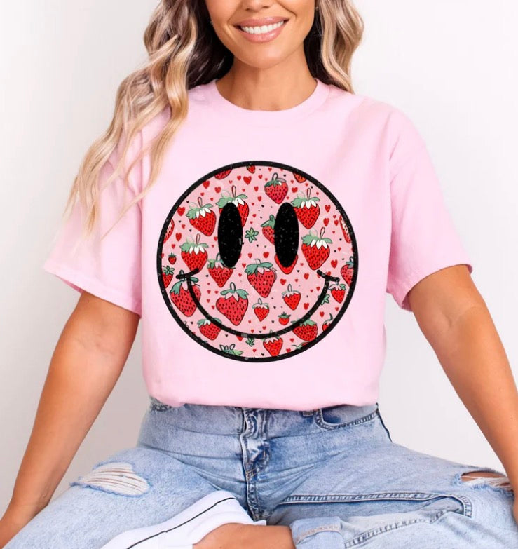 *GLITTER* STRAWBERRY SMILEY