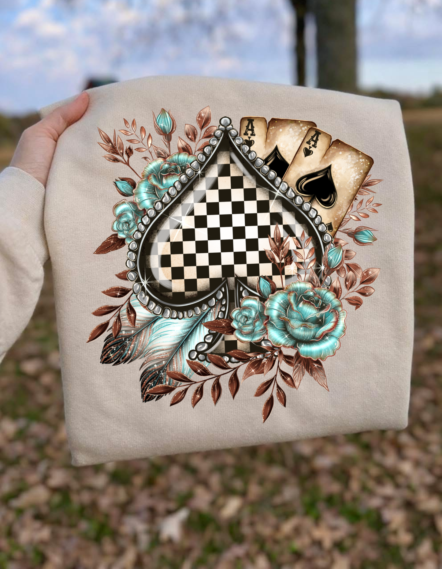 TURQUOISE SPADES